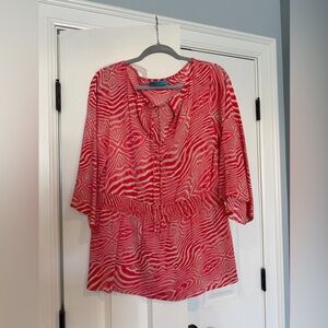 Alice + Olivia Coral and White Patterned Blouse